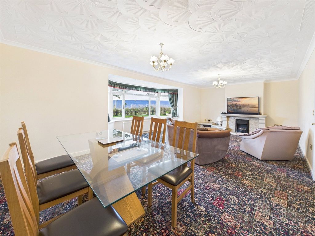 3 bed detached house for saleCleavelands, Bude, Cornwall EX23 photo 4