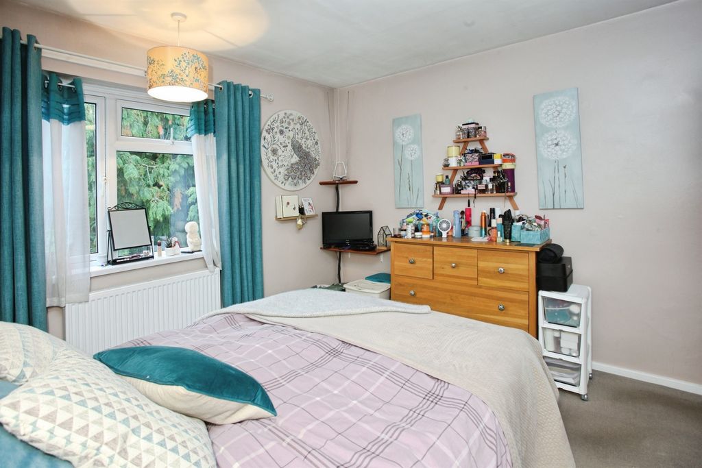 Additional image 4 of 2 bed flat for saleWye Crescent, Bettws, Newport NP20