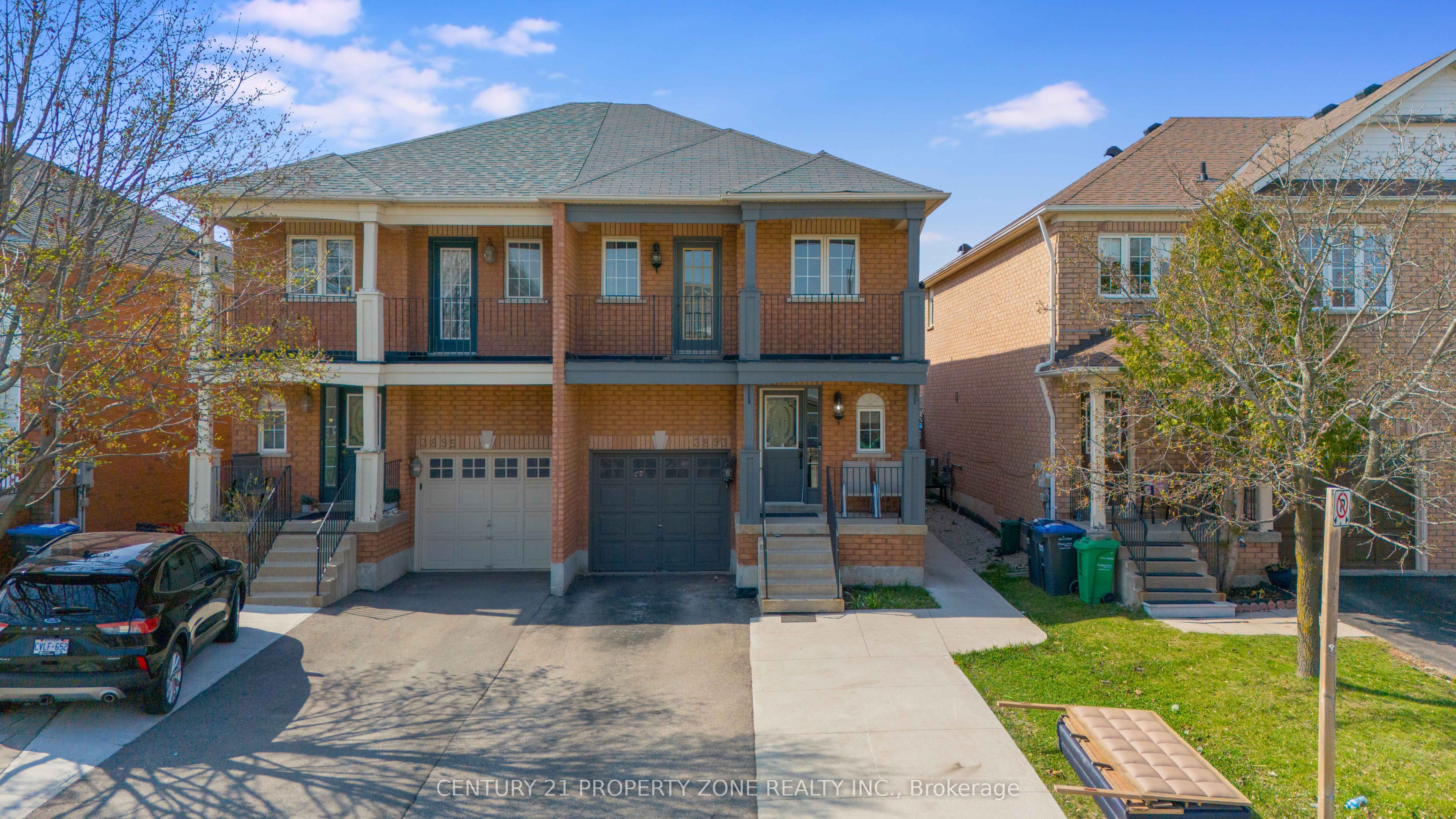 Upper-3893 Manatee Way, Mississauga, ON, L5M 6P7