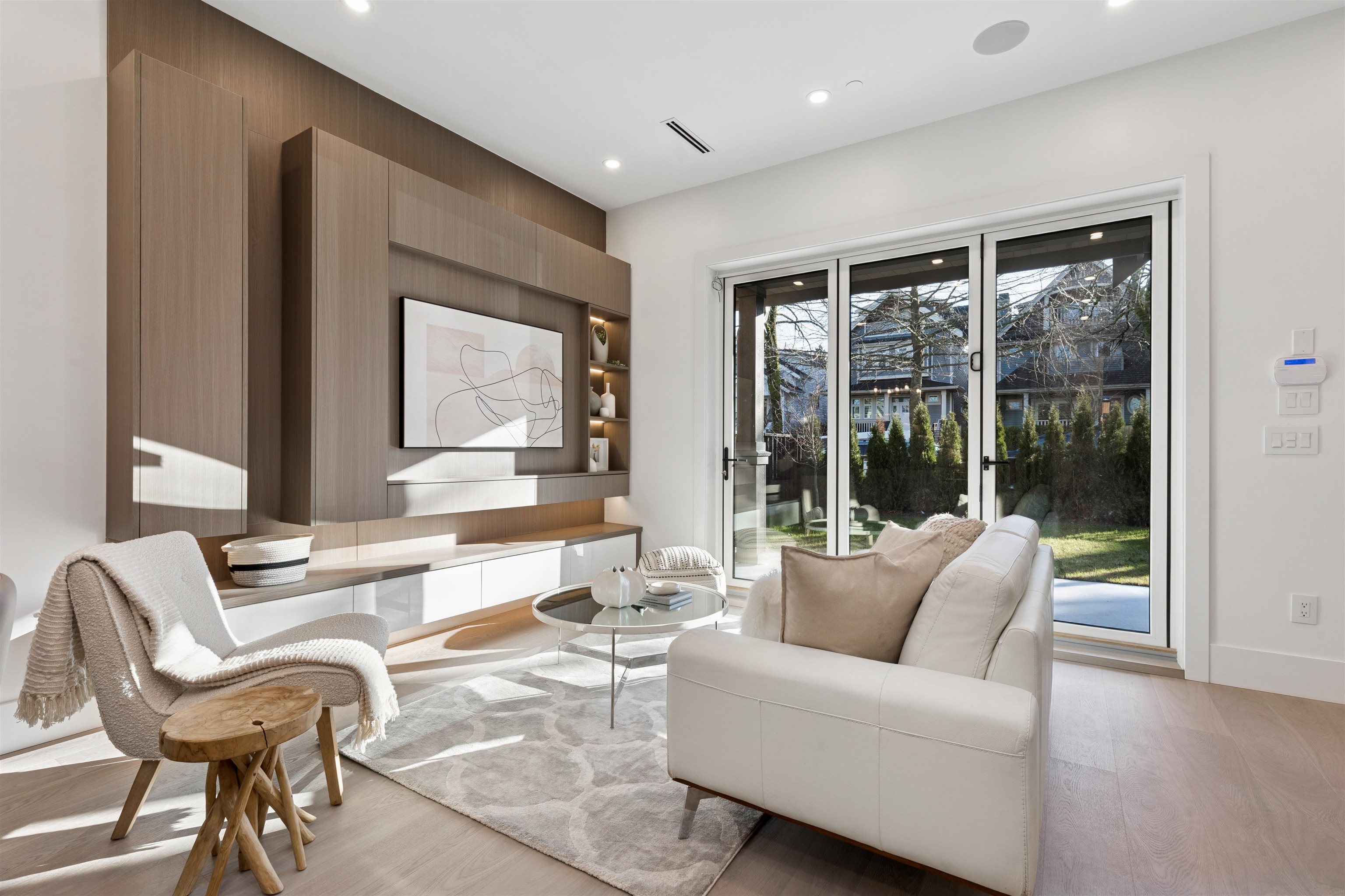 Additional image 3 of 1-847 10 Avenue E, Vancouver, BC, V5T 2A9