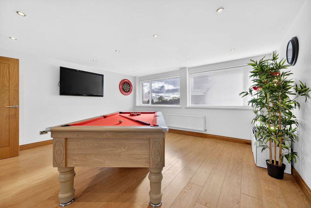 Additional image 10 of 4 bed detached house for saleCardinal Drive, Lisvane, Cardiff CF14