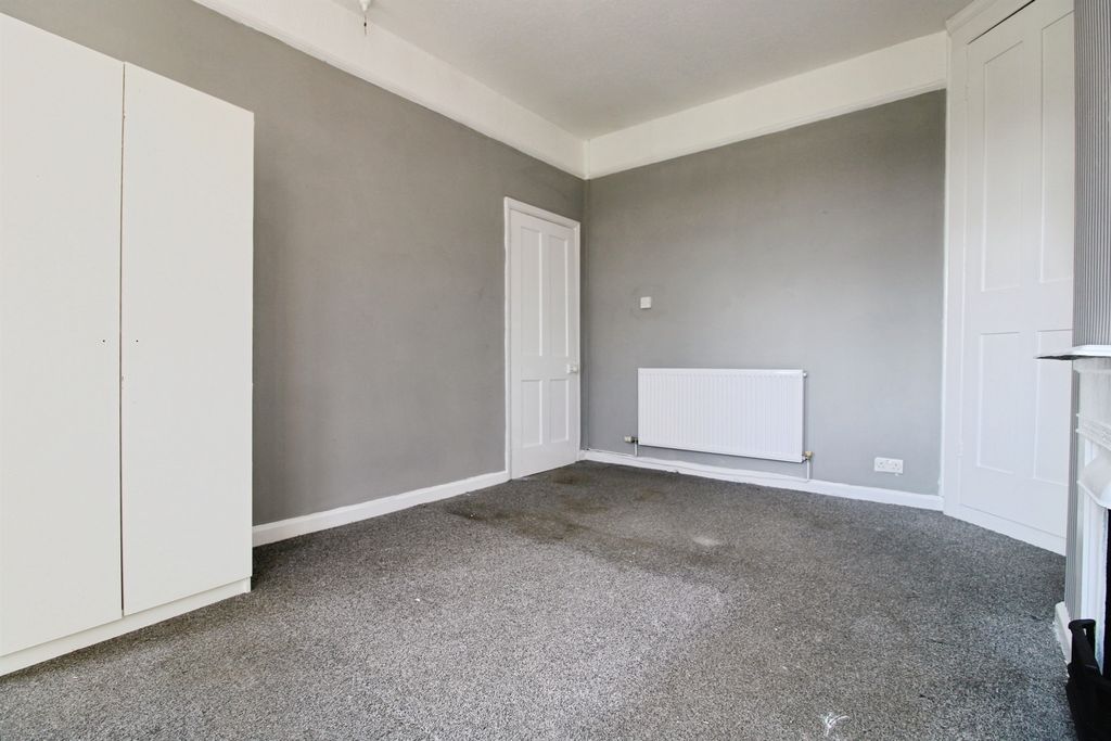 Additional image 17 of 2 bed flat for saleGrand Avenue, Cardiff CF5