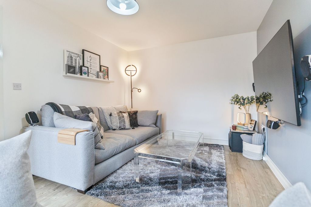 Additional image 9 of 4 bed detached house for salePickle Line Road, Newport NP19