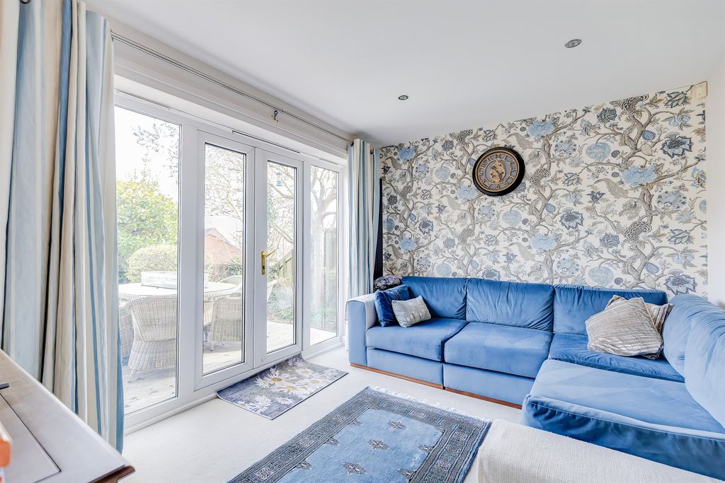 Additional image 10 of 4 bed detached house for salePilgrim Close, Radyr, Cardiff CF15