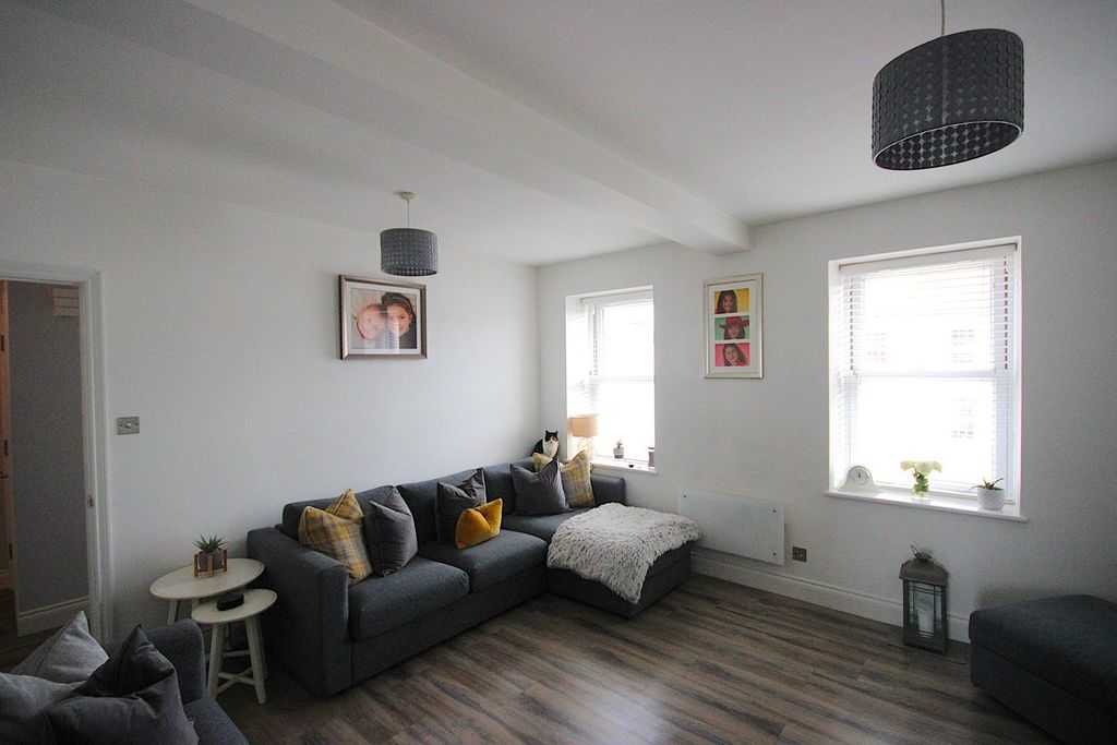 Additional image 3 of 3 bed flat for saleVal Plaisant, St Helier JE2