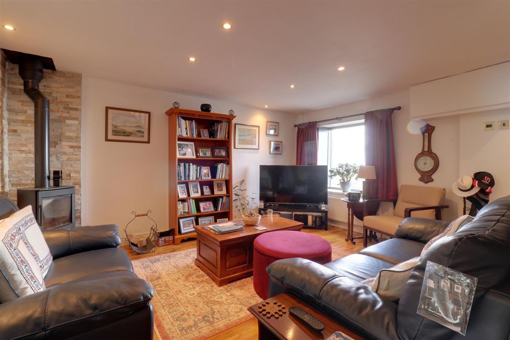 Additional image 6 of 3 bed cottage for sale3 Harbour Road, Ballyhalbert BT22