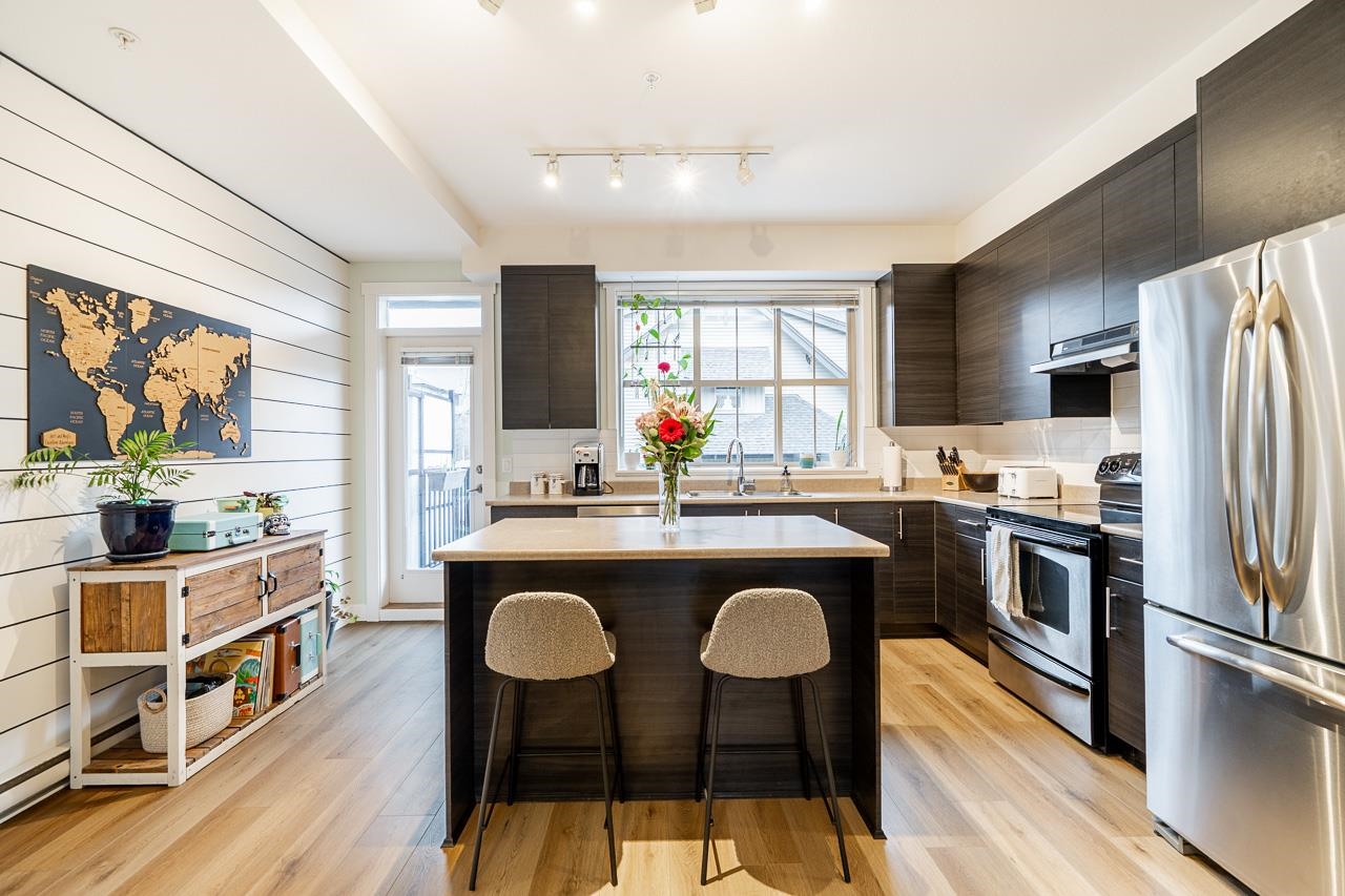 8-9525 204 Street, Langley, BC, V1M 0B9