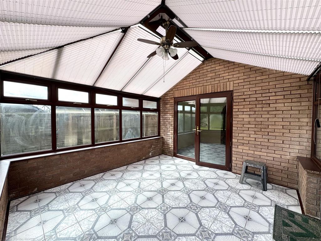 Additional image 7 of 4 bed detached house for saleCastle Gardens, Caldicot NP26