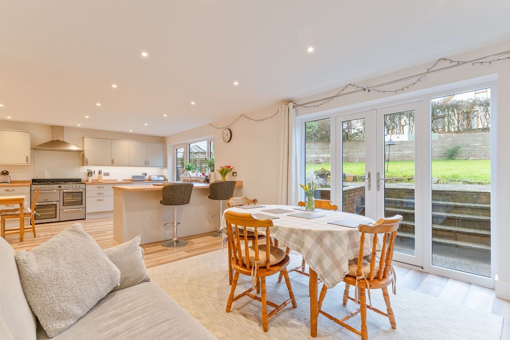 Additional image 2 of 3 bed detached house for saleLlanwern, Newport NP18