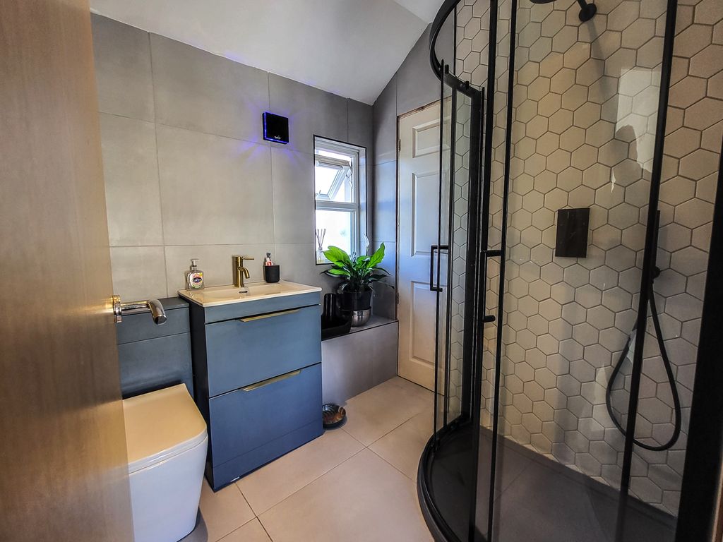 Additional image 8 of 3 bed flat for saleAtlas Road, Cardiff CF5