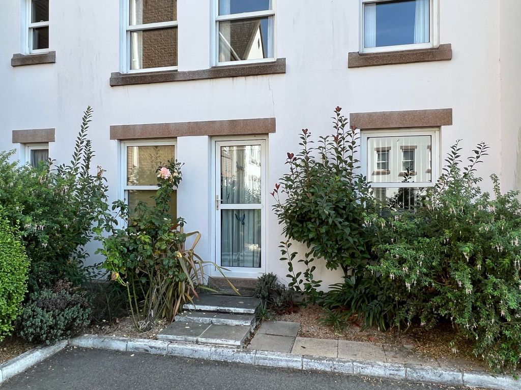 1 bed flat for sale12 Maison Belleville, St Saviour JE2