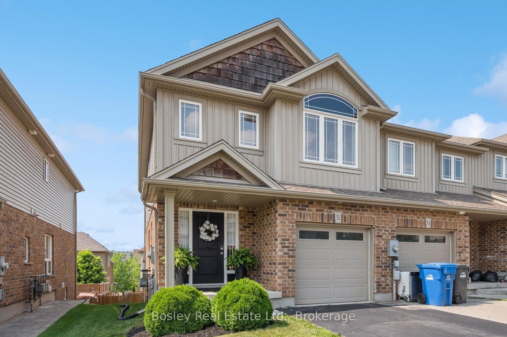 32 Jeffrey Drive, Guelph, ON, N1E 0M4 photo 2