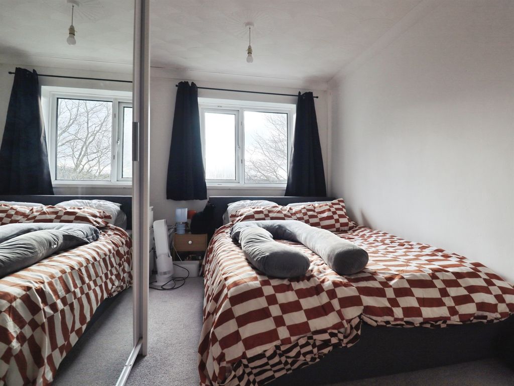 Additional image 9 of 1 bed flat for saleLaleston Close, Cardiff CF5