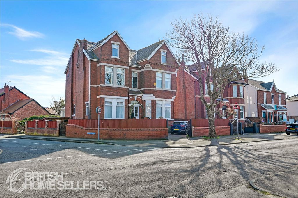 3 bed flat for saleLiverpool Road, Southport, Merseyside PR8