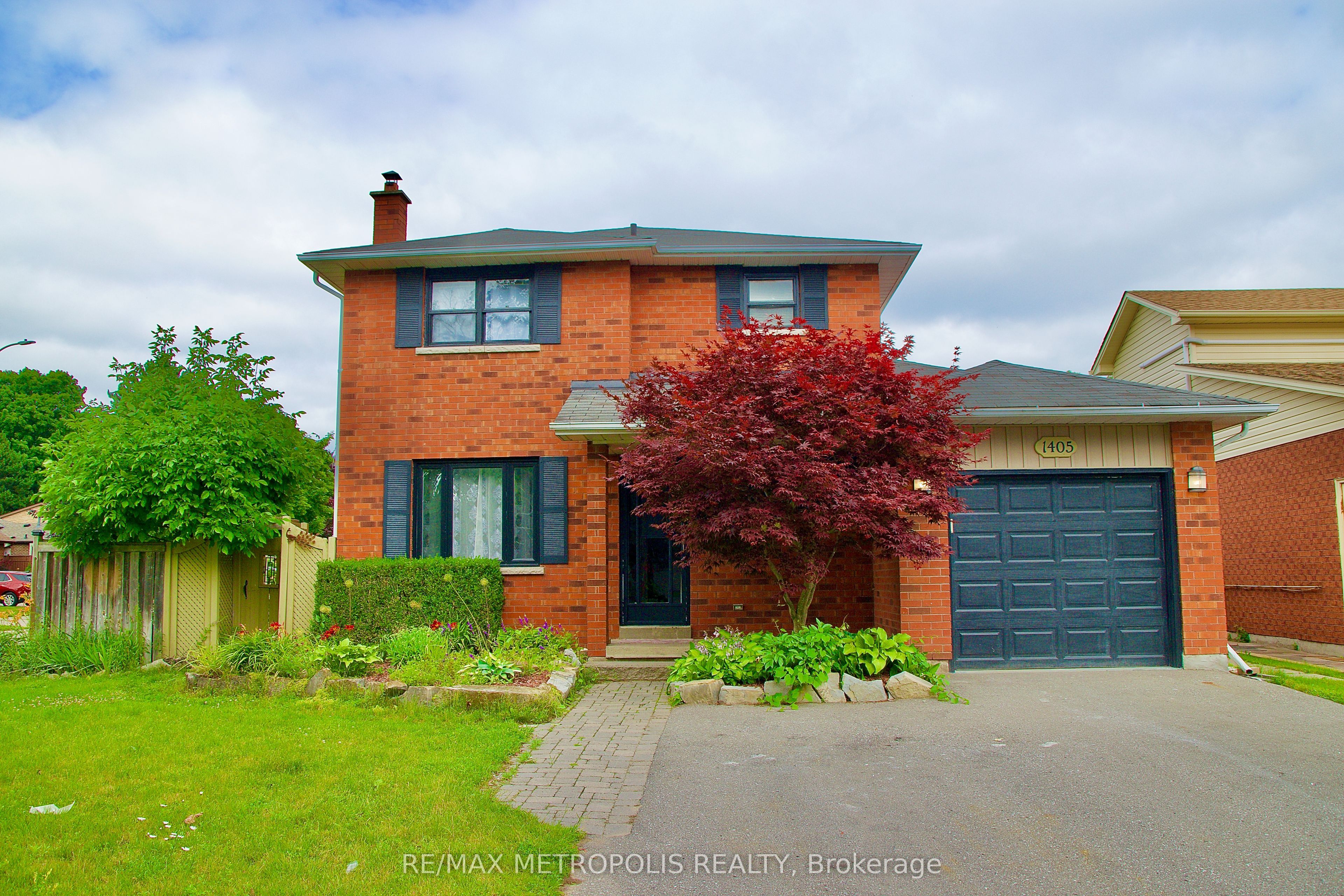 1405 Manitou Drive, Oshawa, ON, L1G 7R2