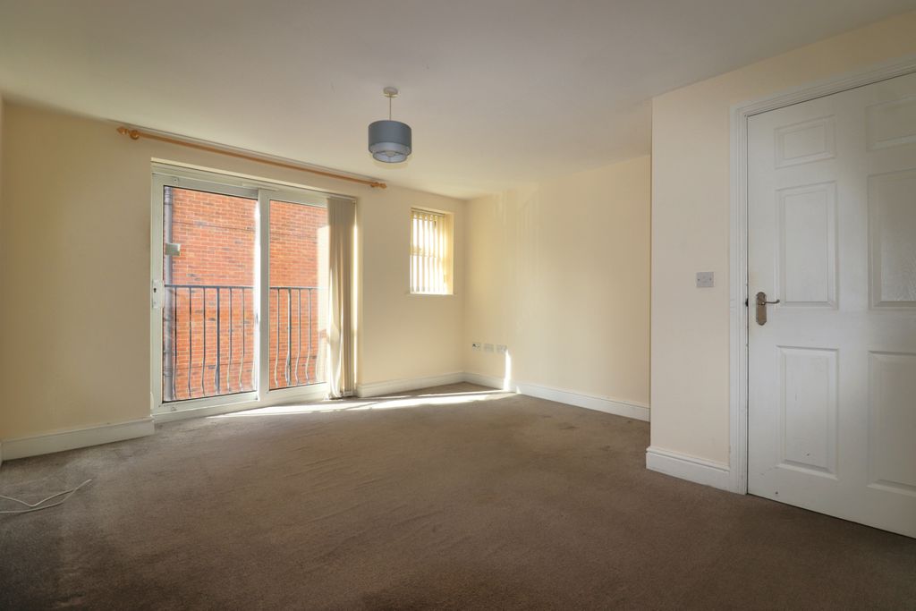 2 bed flat to rentWillow Tree Close, Lincoln LN5 photo 2