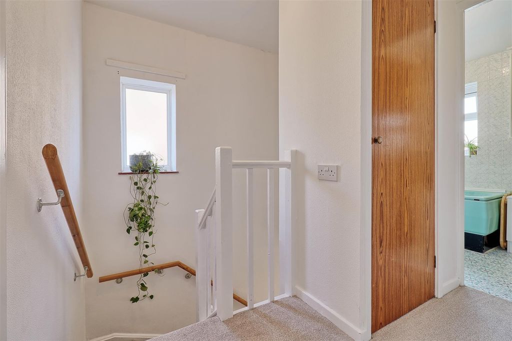 Additional image 19 of 4 bed semi-detached house for saleIzaak Walton Way, Cambridge CB4
