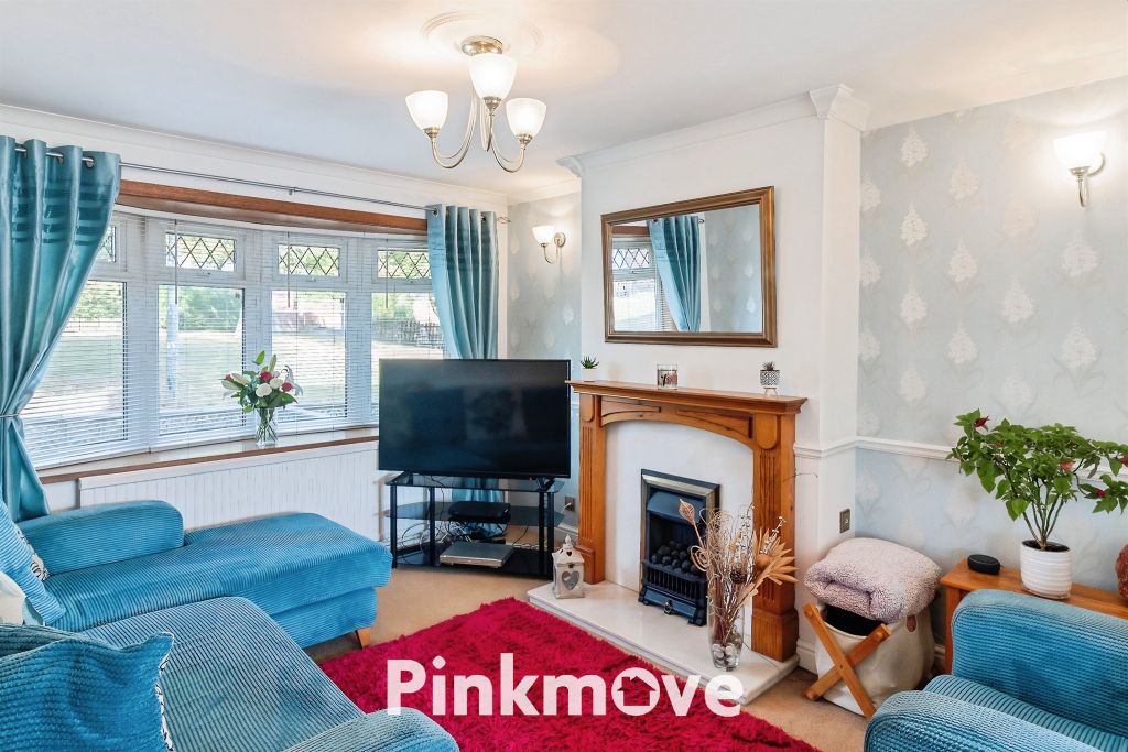 3 bed semi-detached house for salePilton Vale, Newport NP20