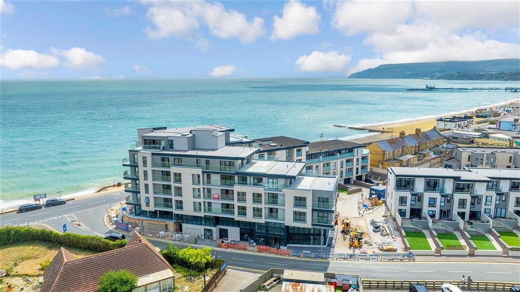 2 bed flat for saleBreakwater Way, Sandown, Isle Of Wight PO36