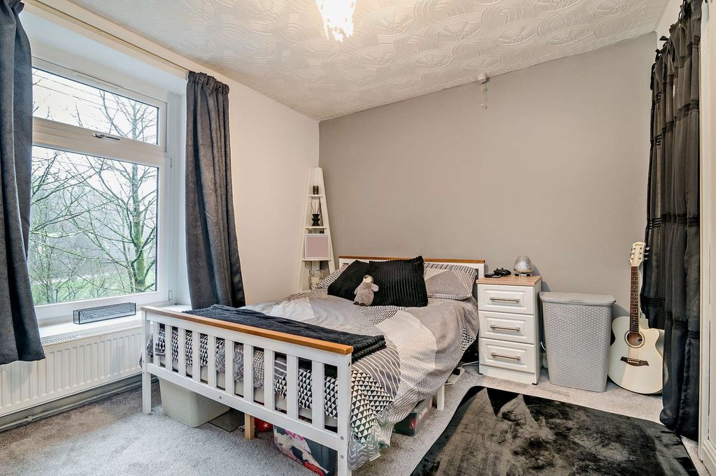 Additional image 15 of 4 bed semi-detached house for saleSix Bells, Abertillery NP13