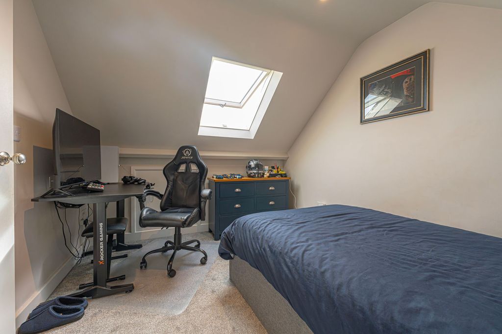Additional image 25 of 3 bed semi-detached house for saleFields Road, Oakfield NP44