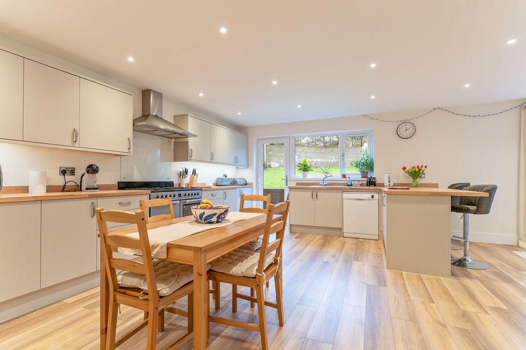 Additional image 3 of 3 bed detached house for saleLlanwern, Newport NP18