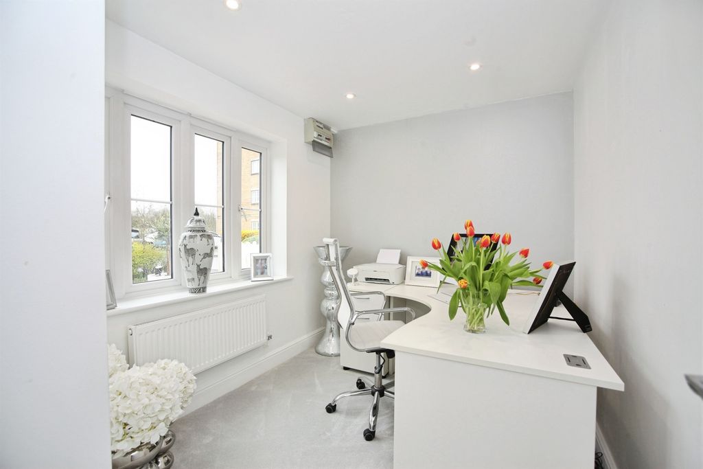 Additional image 12 of 4 bed detached house for saleSword Hill, Caerphilly CF83