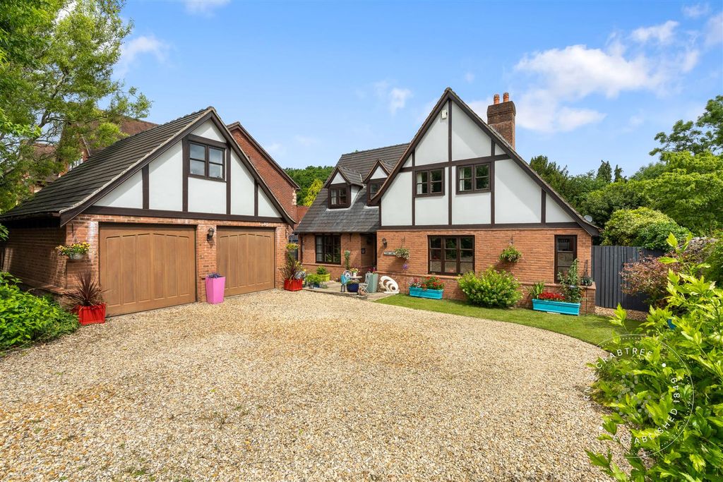 4 bed detached house for saleMill Lane, Castleton, Cardiff CF3