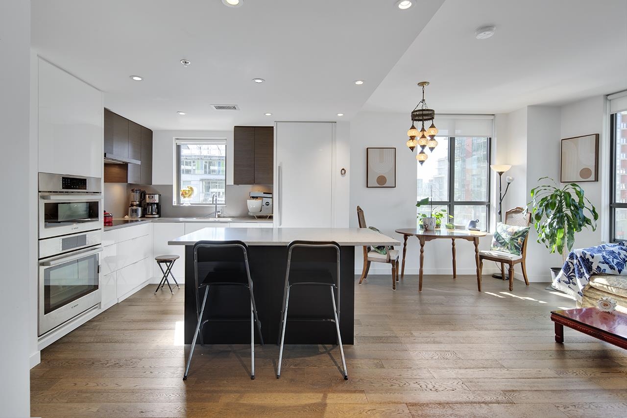 404-1688 Pullman Porter Street, Vancouver, BC, V6A 0H4