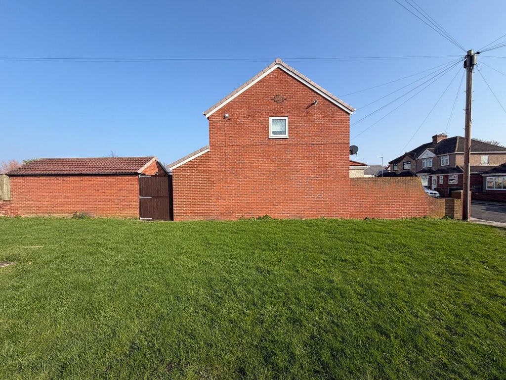 Additional image 20 of 4 bed semi-detached house for saleBolton Grove, Seaton Carew, Hartlepool TS25