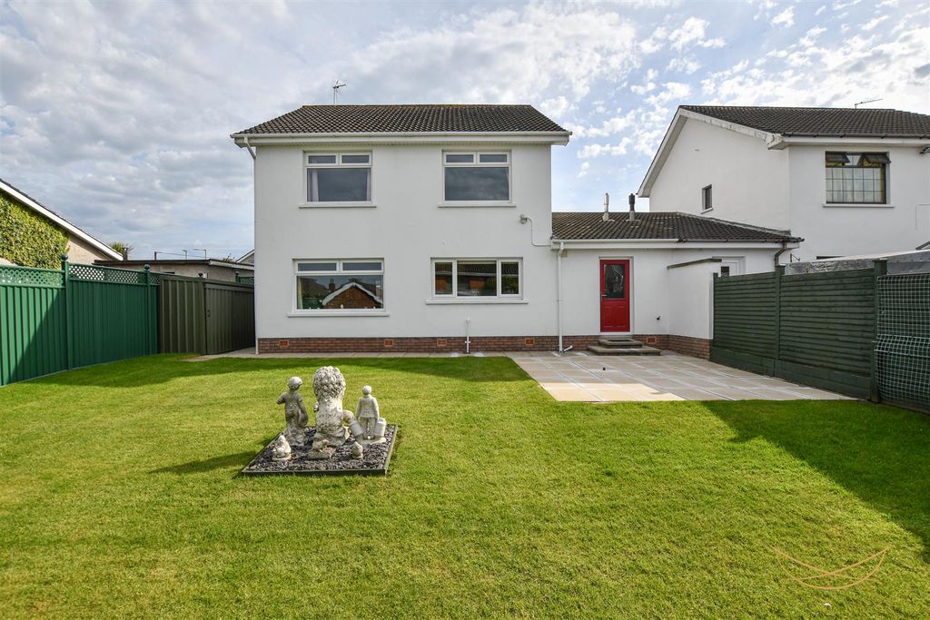 Additional image 30 of 4 bed link detached house for saleRegent Gardens, Ballyclare BT39