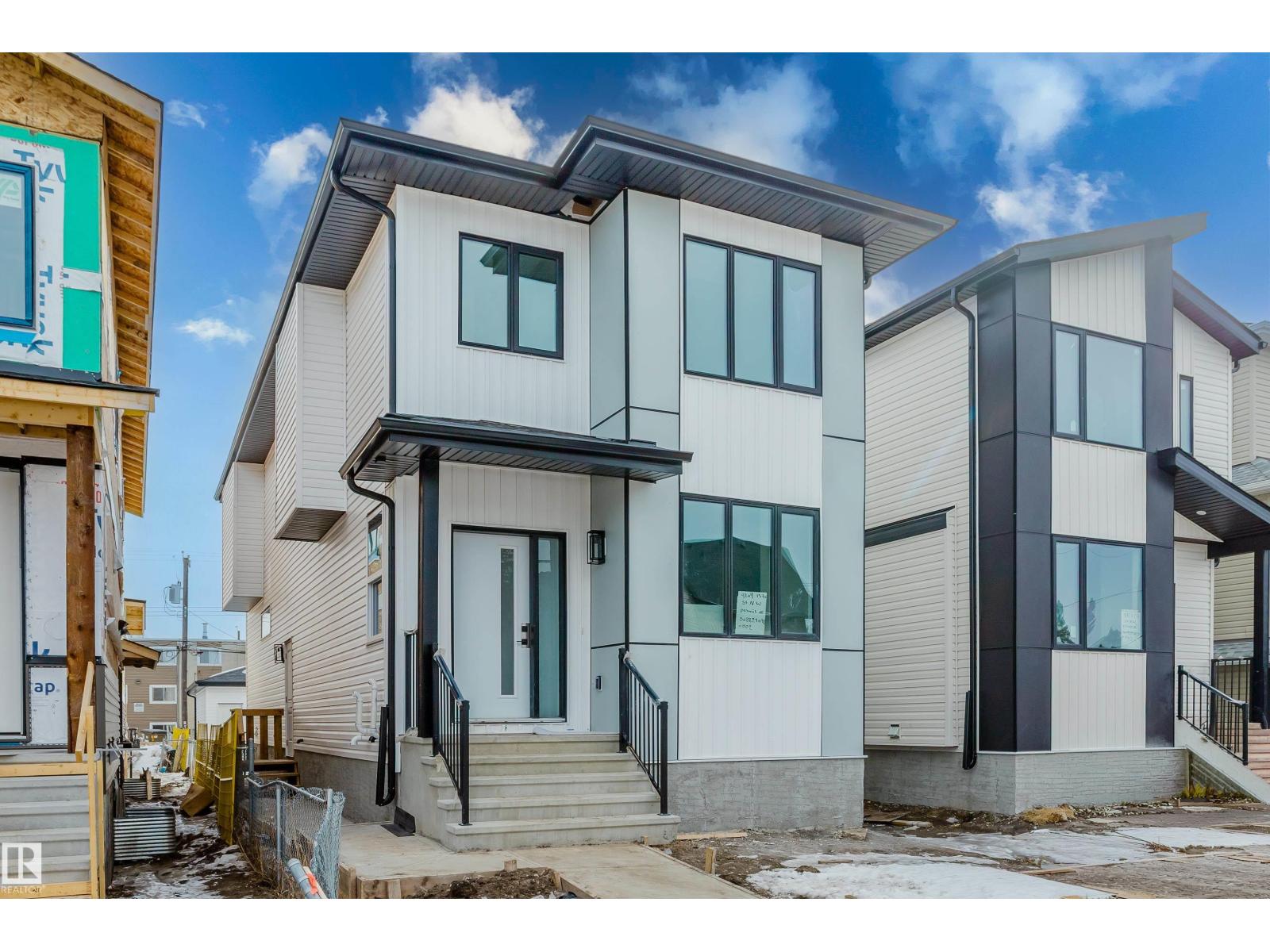 9709 157 Street NW, Edmonton, AB, T5P2T4
