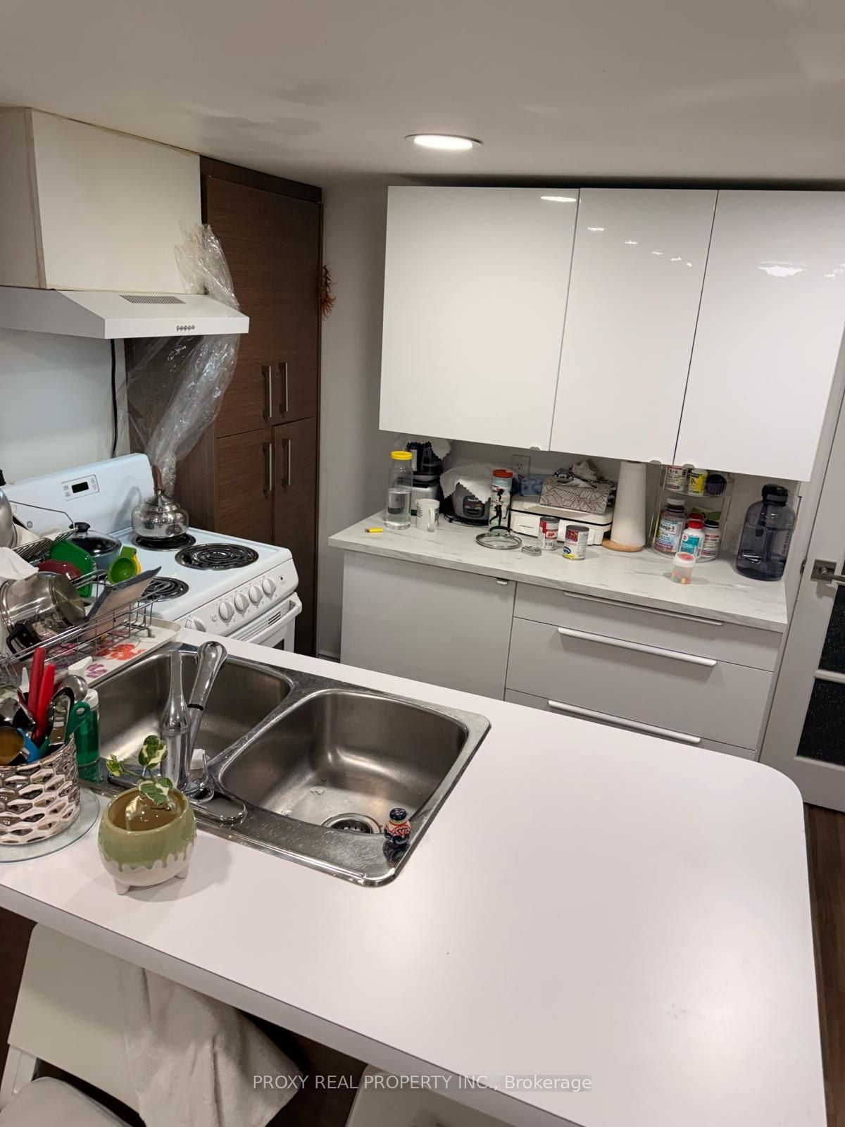 Additional image 5 of 208 Axminster (basement) Drive, Richmond Hill, ON, L4C 2W1