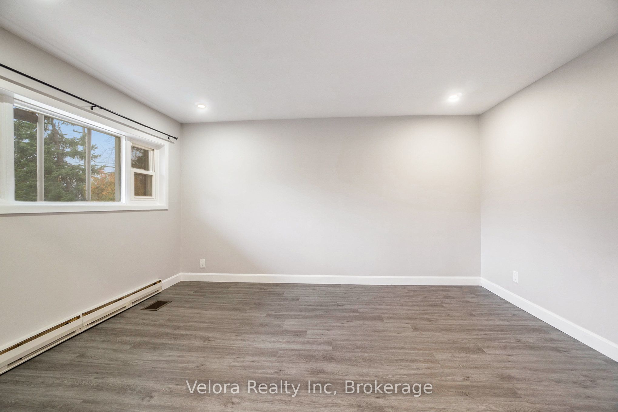 Additional image 3 of 1-609 Malartic Avenue, Ottawa, ON, K1K 0X2