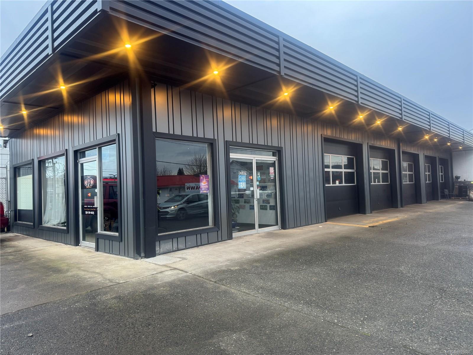 Additional image 3 of 555 Coronation Avenue, Duncan, BC, V9L 2T6