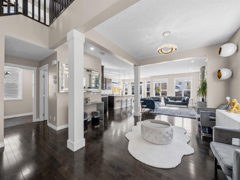 91 Silverado Ridge Crescent SW, Calgary, AB, T2X 0J8