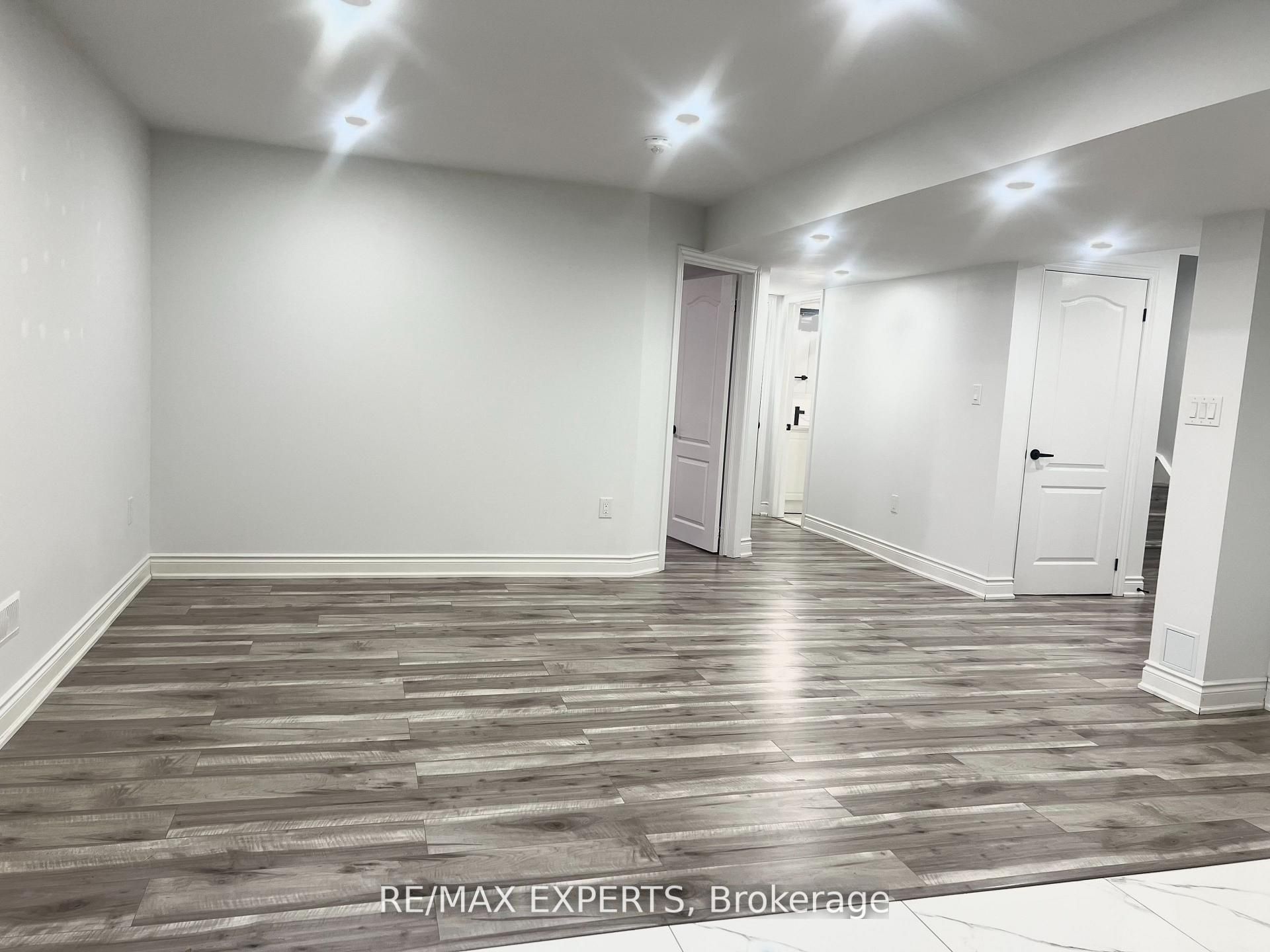 Bsmt-1368 Connaught Terrace, Milton, ON, L9E 0B8 photo 5