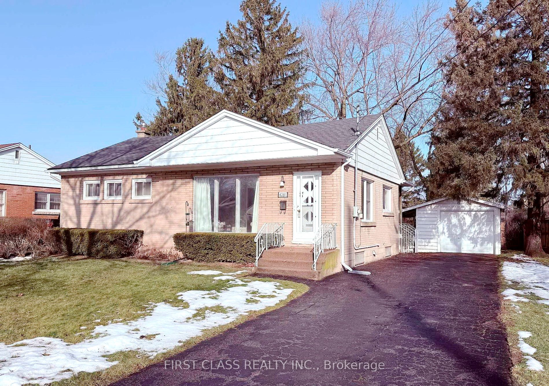 6281 Burdette Drive, Niagara Falls, ON, L2E 5H1