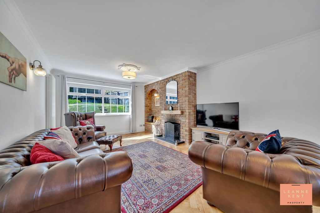 Additional image 8 of 6 bed detached house for saleWatford Road, Caerphilly CF83