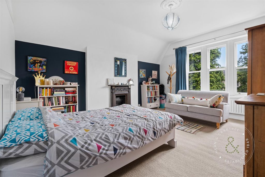 Additional image 45 of 4 bed town house for saleCathedral Road, Pontcanna, Cardiff CF11