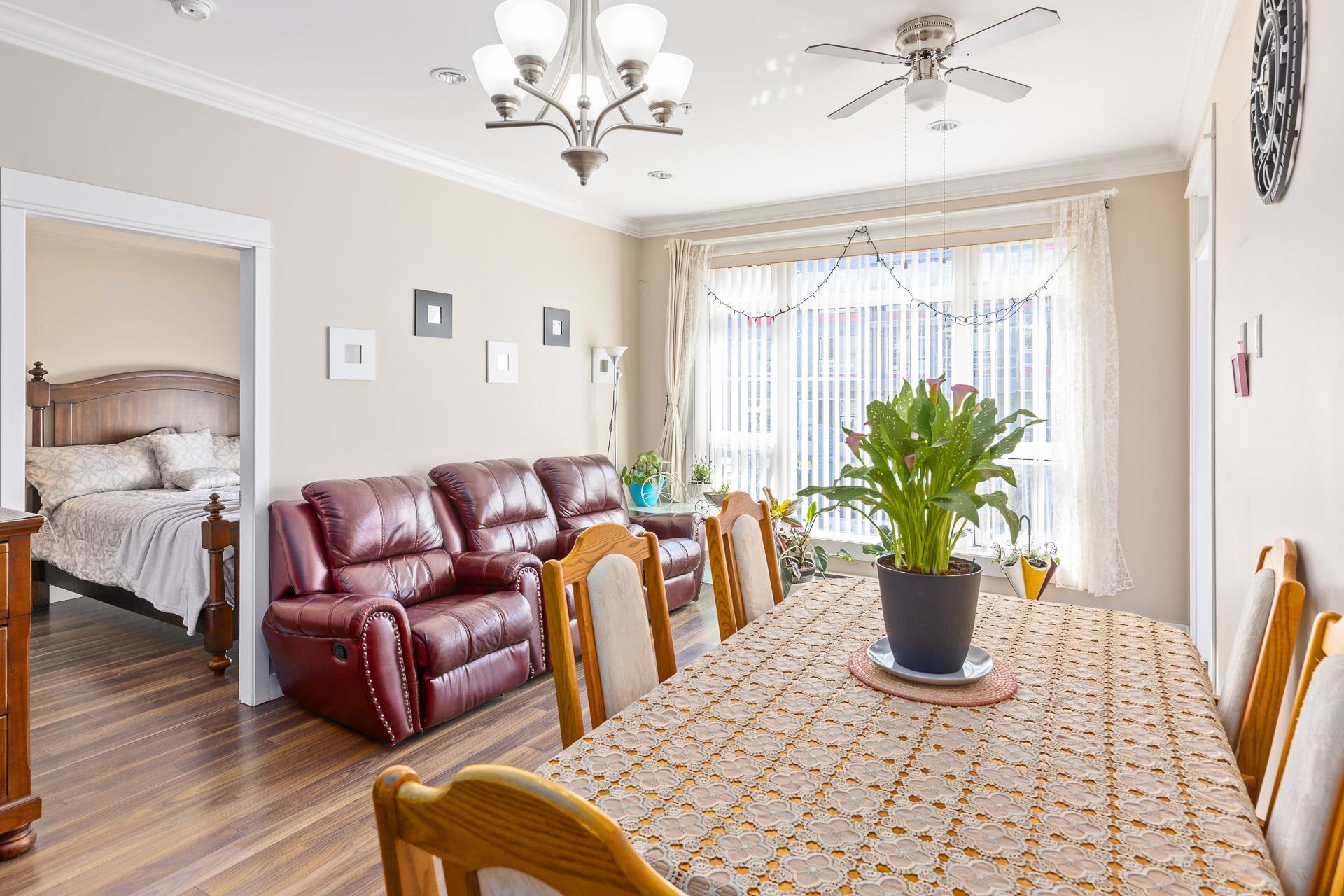 Additional image 3 of 219-6888 Royal Oak Avenue, Burnaby, BC, V5J 4J2