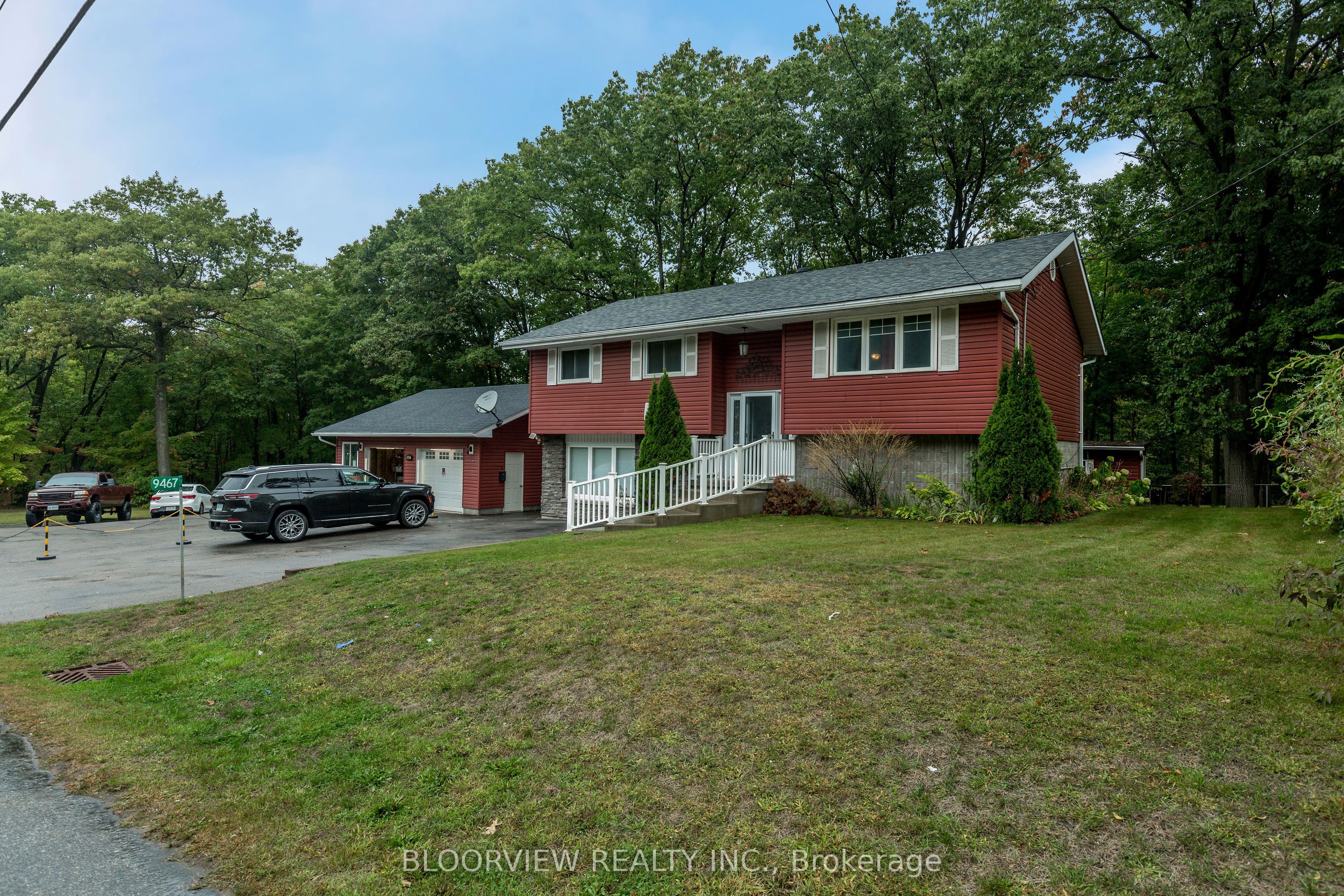 9467 County 93 Road, Midland, ON, L4R 4L9
