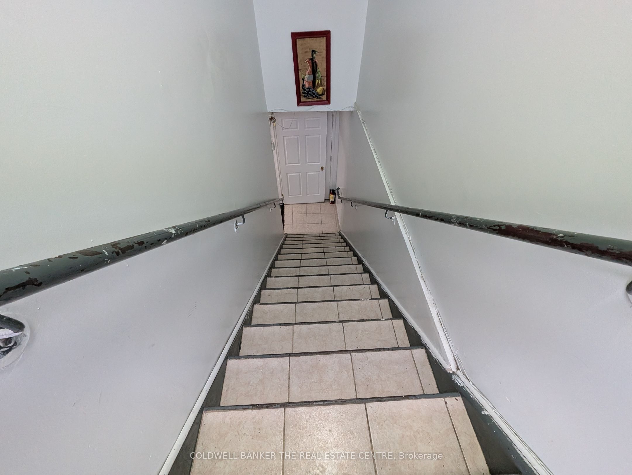 Additional image 3 of Lower Level -2823 Danforth Avenue, Toronto, ON, M4C 1M2