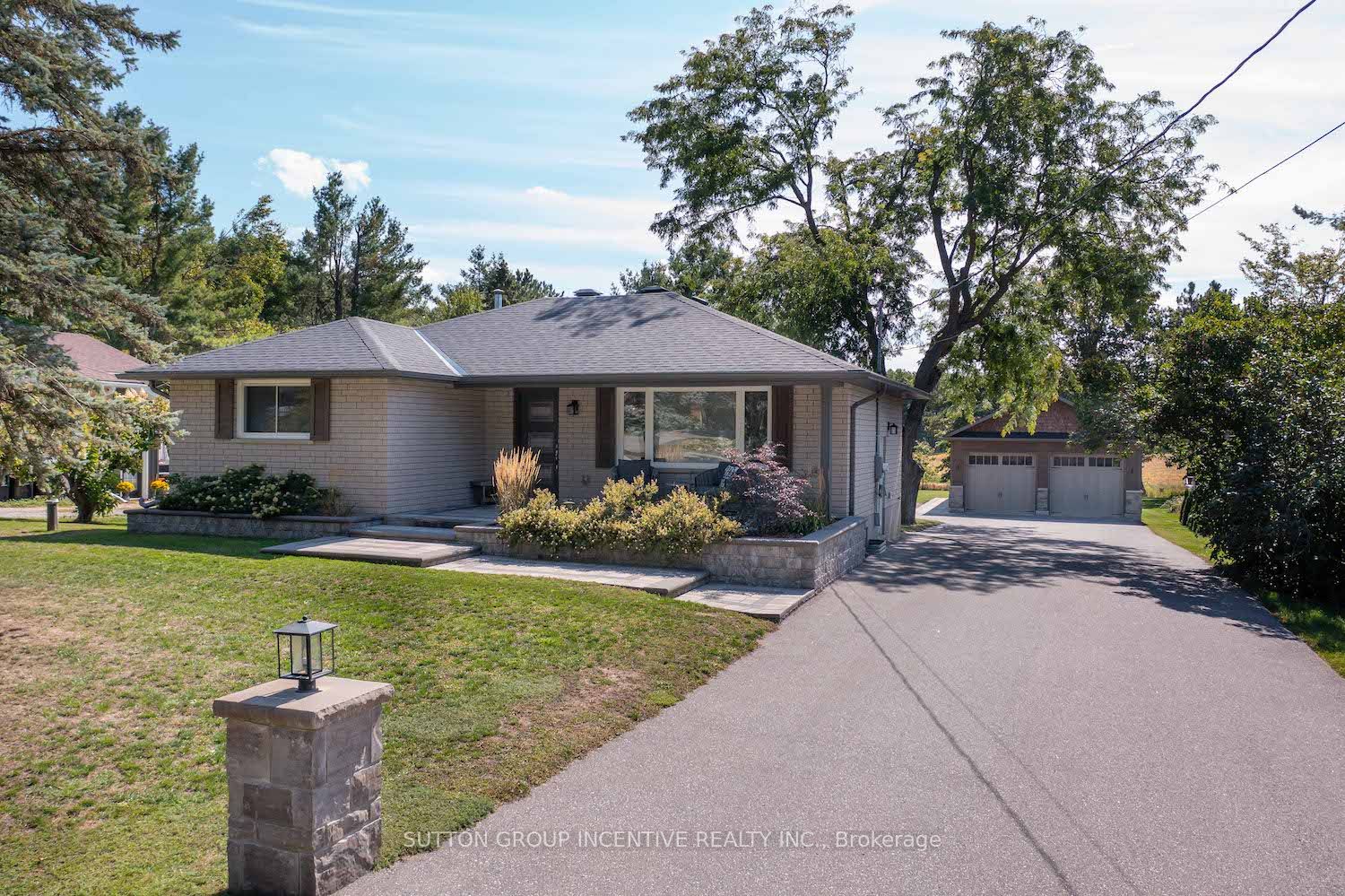 1193 Sunnidale Road, Springwater, ON, L9X 0T4