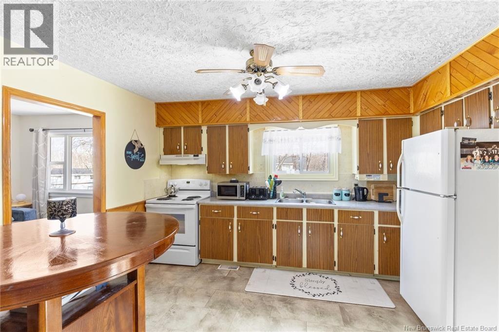 Additional image 5 of 100 Hill Street, Minto, NB, E4B3N3