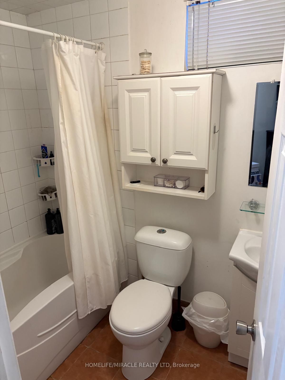 Additional image 5 of Basement-6739 Tattinger Avenue, Mississauga, ON, L5W 1P1