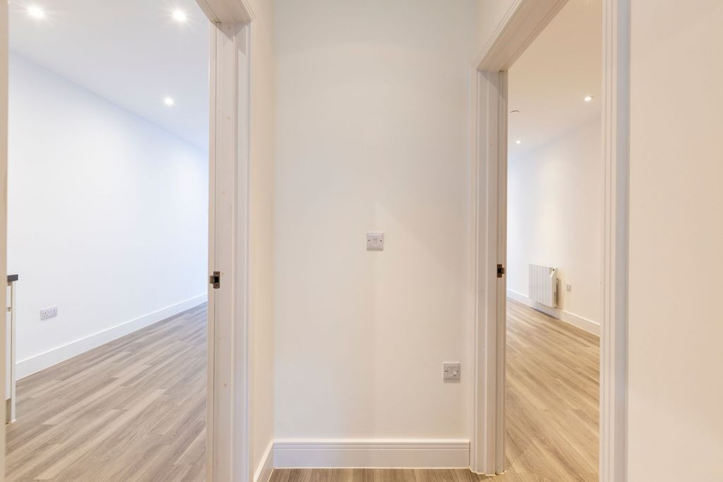 Additional image 5 of 1 bed flat for saleBath Street, St. Helier JE2