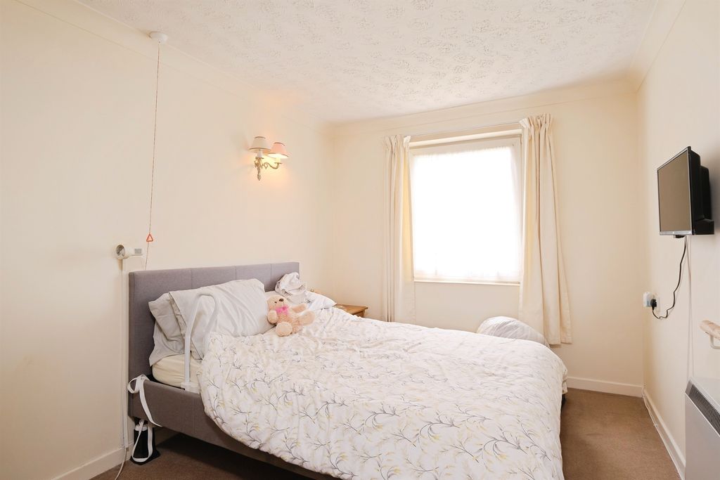 Additional image 3 of 1 bed flat for saleGoldwire Lane, Monmouth NP25