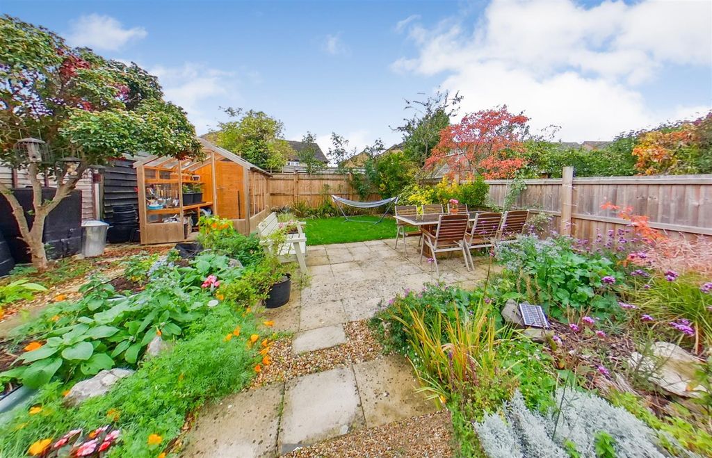 Additional image 21 of 4 bed semi-detached house for saleIzaak Walton Way, Cambridge CB4