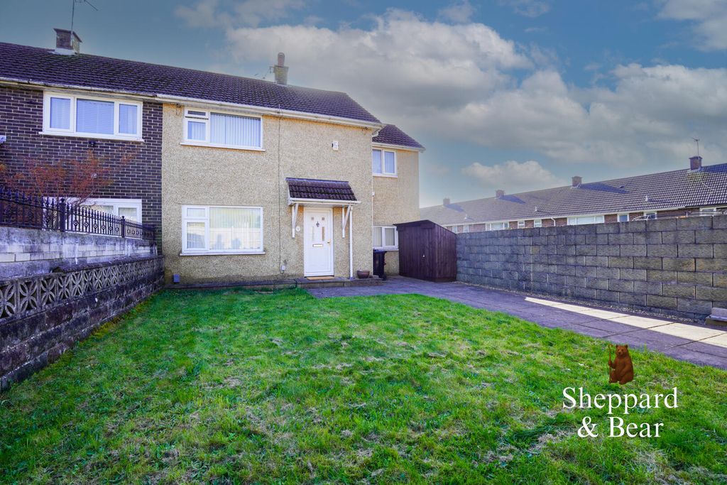 3 bed semi-detached house for saleMilverton Road, Llanrumney, Cardiff CF3